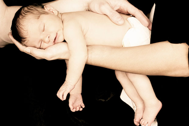 Baby Ashlyn | Newborn Shoot with Elaine Hoyt Photography